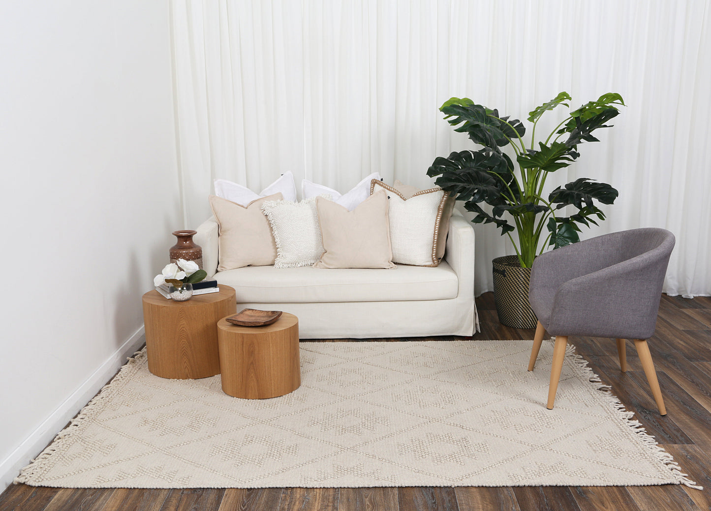 Diego Geometric Beige Wool Rug - DIEG04