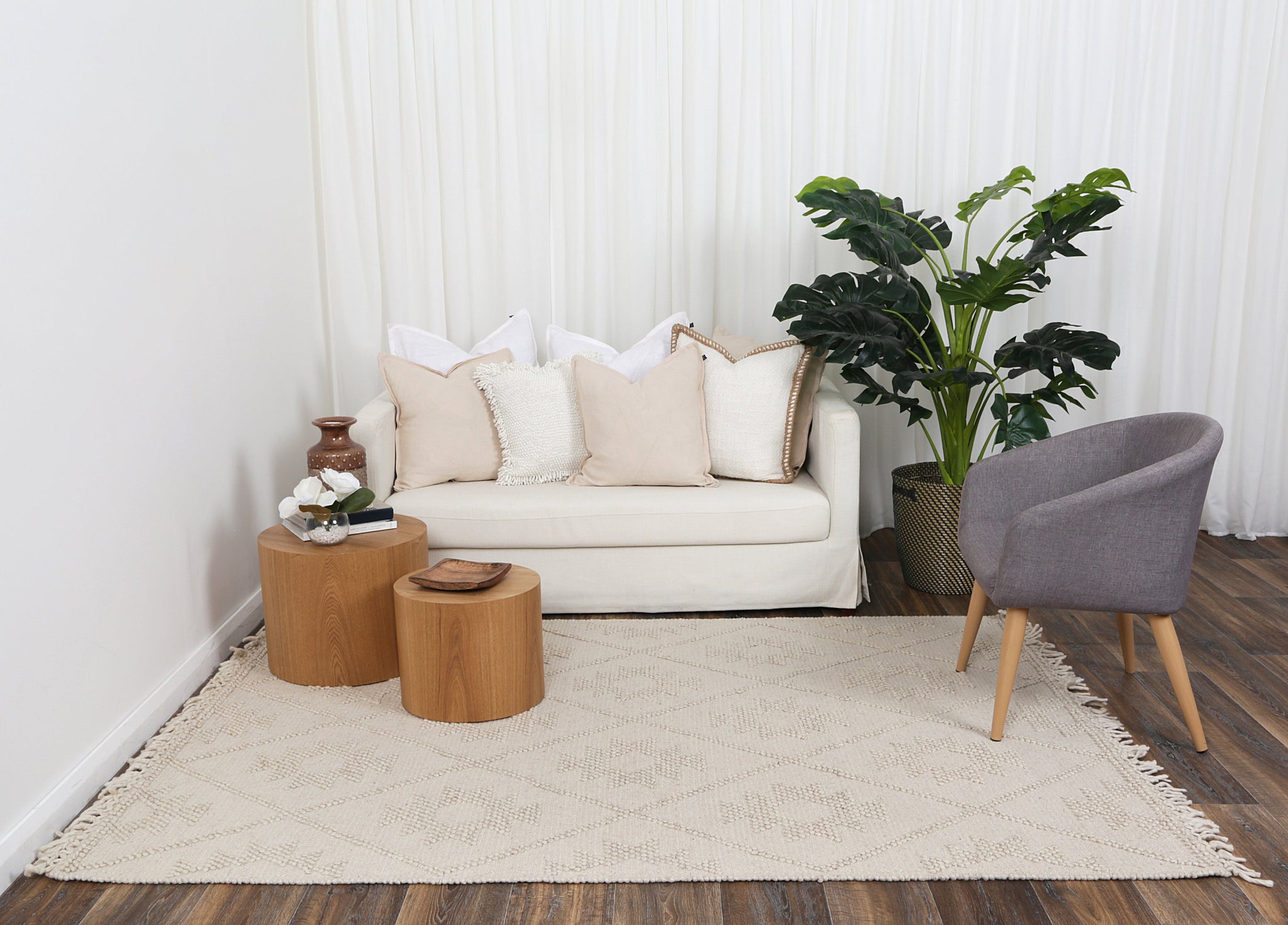 Diego Geometric Beige Wool Rug - DIEG04