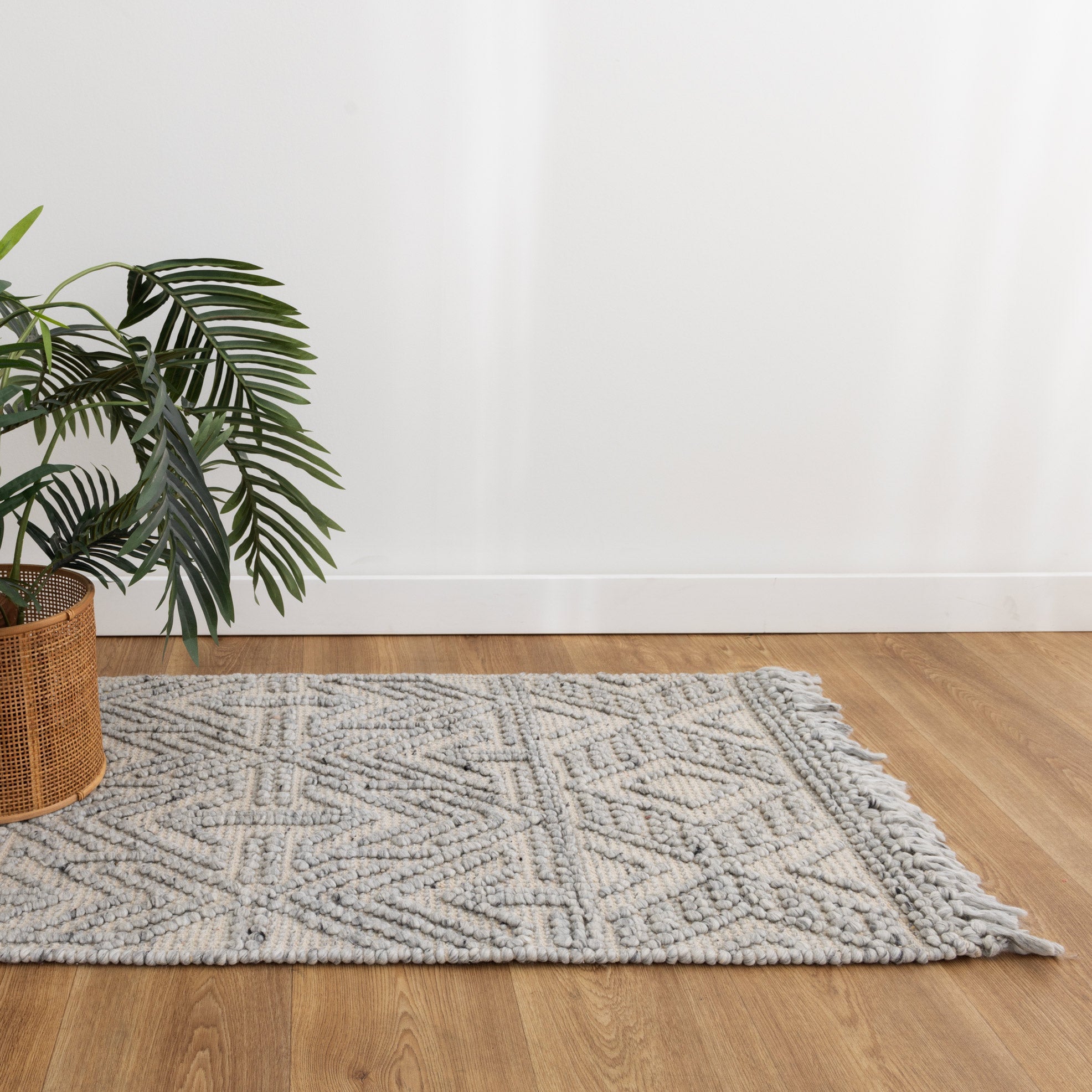 Diego Tribal Grey Wool Rug - DIEG02