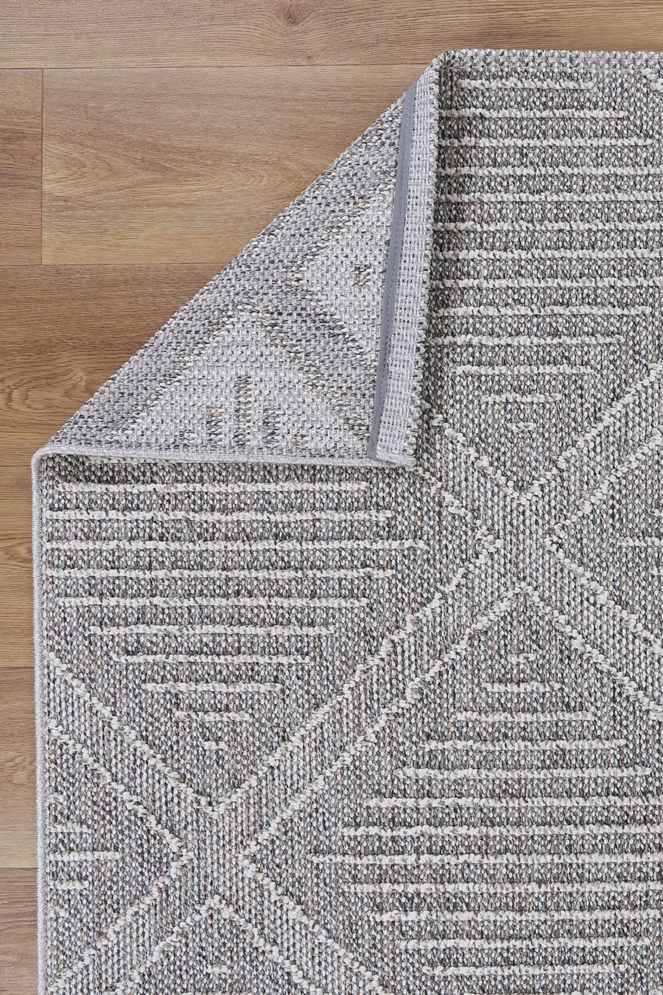 Vanuatu Vouza Grey Geometric Flatweave Rug